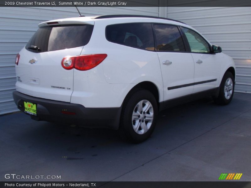 Summit White / Dark Gray/Light Gray 2009 Chevrolet Traverse LS