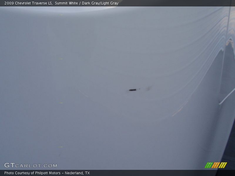 Summit White / Dark Gray/Light Gray 2009 Chevrolet Traverse LS