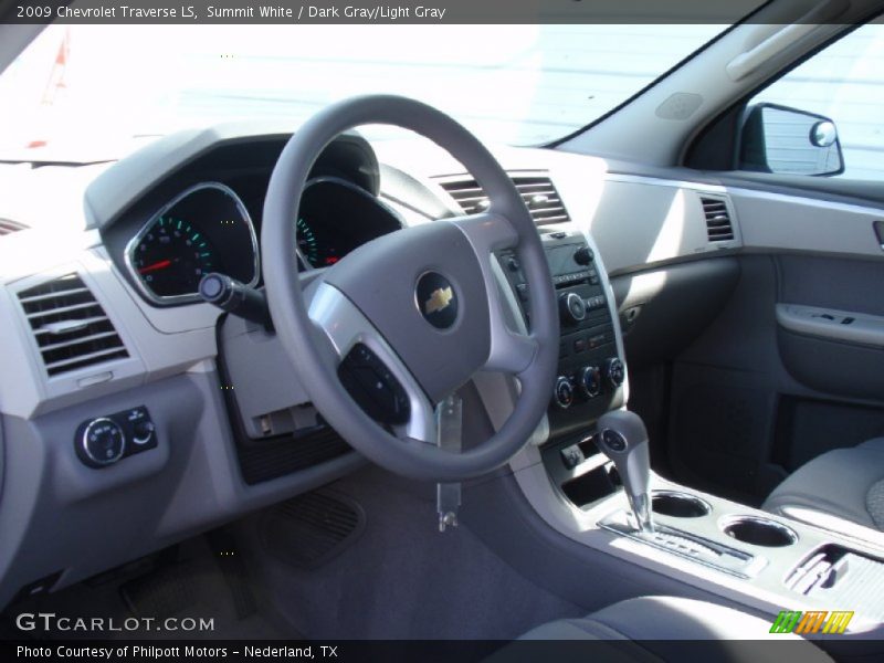 Summit White / Dark Gray/Light Gray 2009 Chevrolet Traverse LS