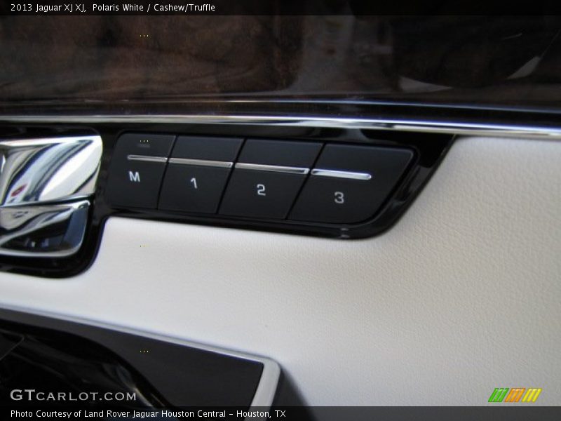 Polaris White / Cashew/Truffle 2013 Jaguar XJ XJ