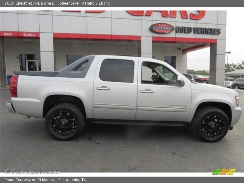 Sheer Silver Metallic / Ebony 2010 Chevrolet Avalanche LT