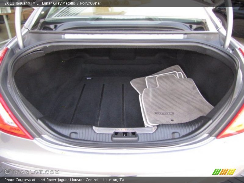 Lunar Grey Metallic / Ivory/Oyster 2011 Jaguar XJ XJL