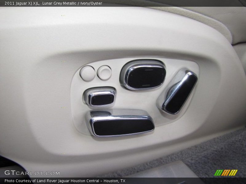 Lunar Grey Metallic / Ivory/Oyster 2011 Jaguar XJ XJL