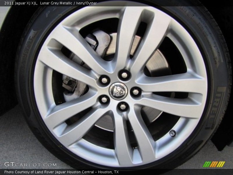 Lunar Grey Metallic / Ivory/Oyster 2011 Jaguar XJ XJL