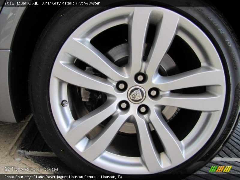 Lunar Grey Metallic / Ivory/Oyster 2011 Jaguar XJ XJL