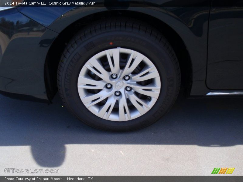 Cosmic Gray Metallic / Ash 2014 Toyota Camry LE