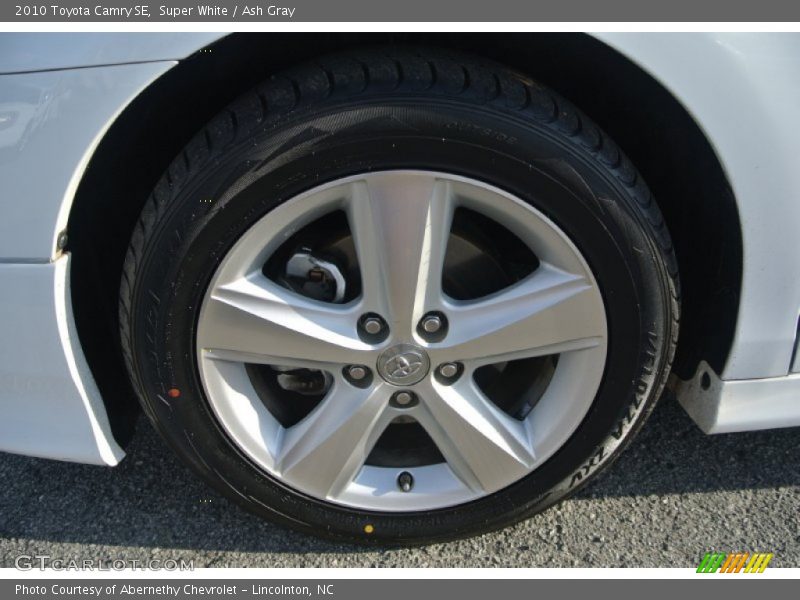 Super White / Ash Gray 2010 Toyota Camry SE