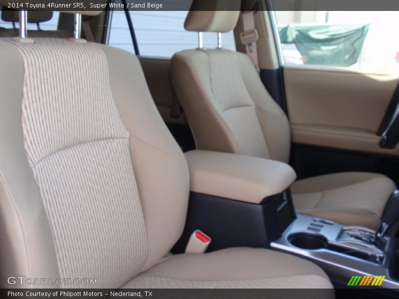 Super White / Sand Beige 2014 Toyota 4Runner SR5