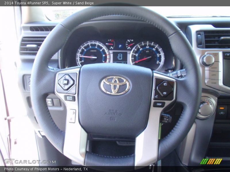 Super White / Sand Beige 2014 Toyota 4Runner SR5