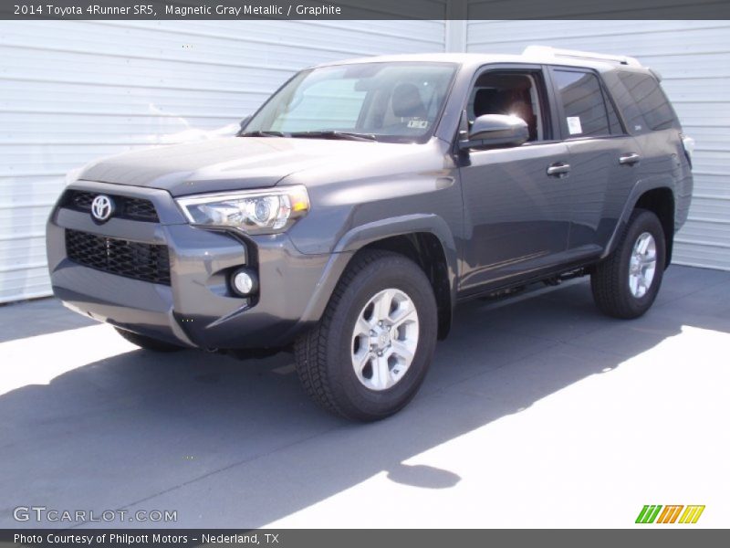 Magnetic Gray Metallic / Graphite 2014 Toyota 4Runner SR5