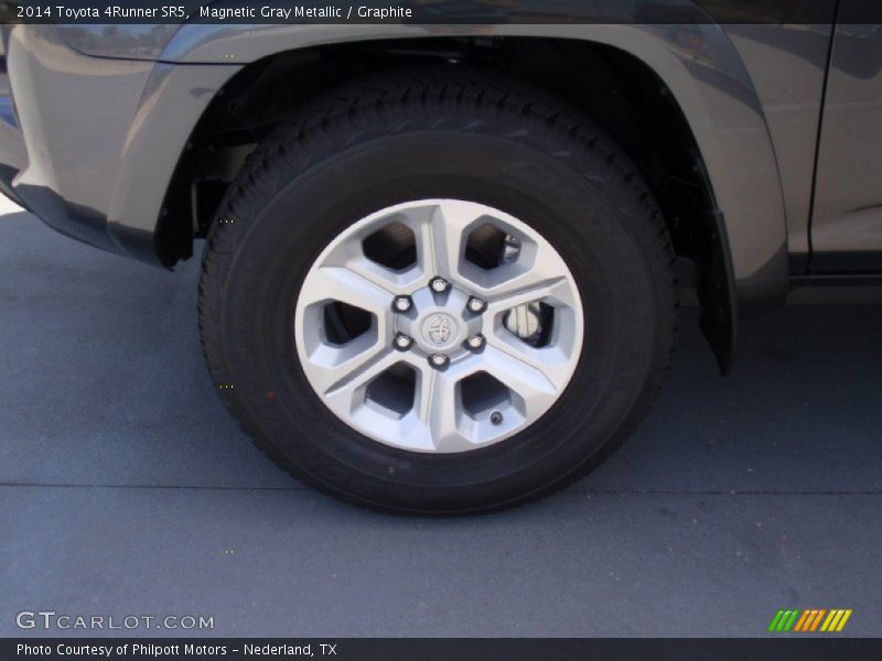 Magnetic Gray Metallic / Graphite 2014 Toyota 4Runner SR5