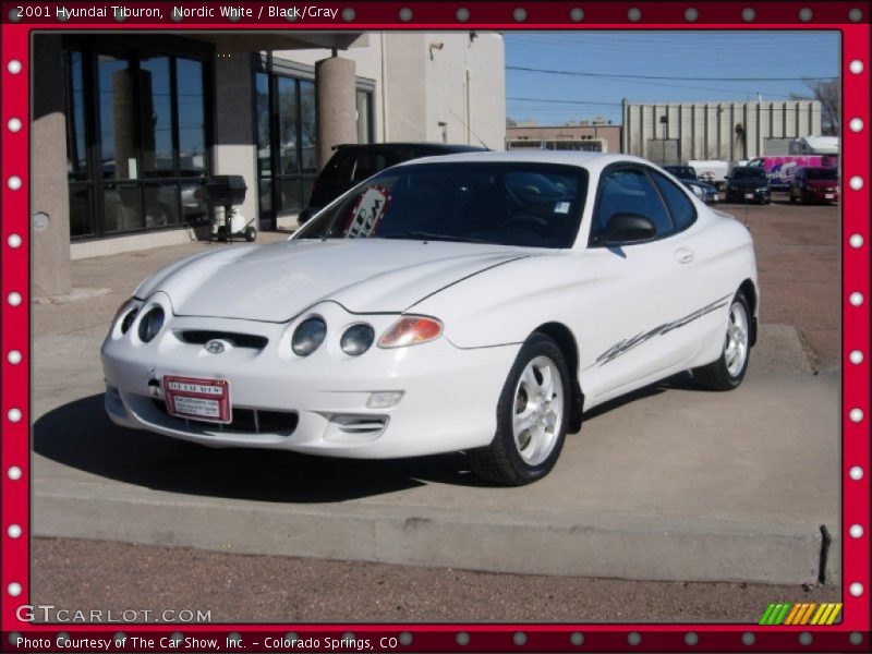 Nordic White / Black/Gray 2001 Hyundai Tiburon