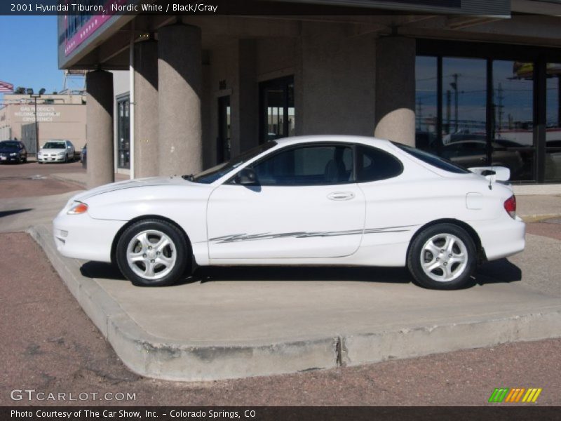 Nordic White / Black/Gray 2001 Hyundai Tiburon