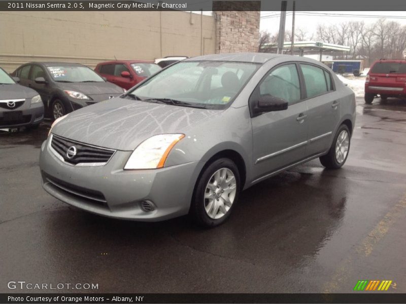 Magnetic Gray Metallic / Charcoal 2011 Nissan Sentra 2.0 S