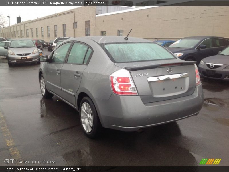 Magnetic Gray Metallic / Charcoal 2011 Nissan Sentra 2.0 S