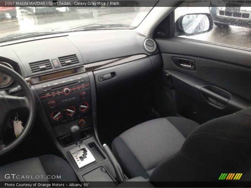Galaxy Gray Mica / Black 2007 Mazda MAZDA3 i Sport Sedan