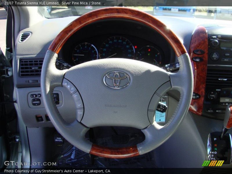  2007 Sienna XLE Limited Steering Wheel