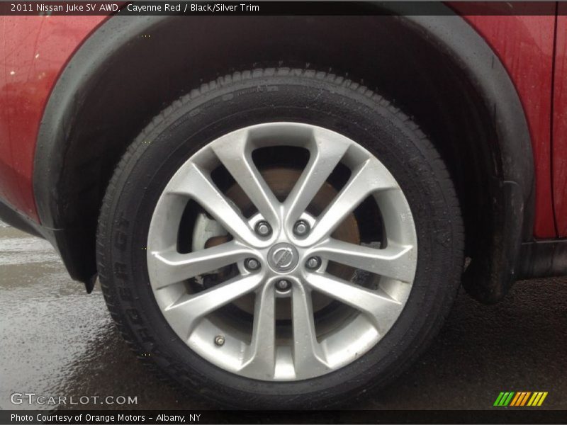 Cayenne Red / Black/Silver Trim 2011 Nissan Juke SV AWD