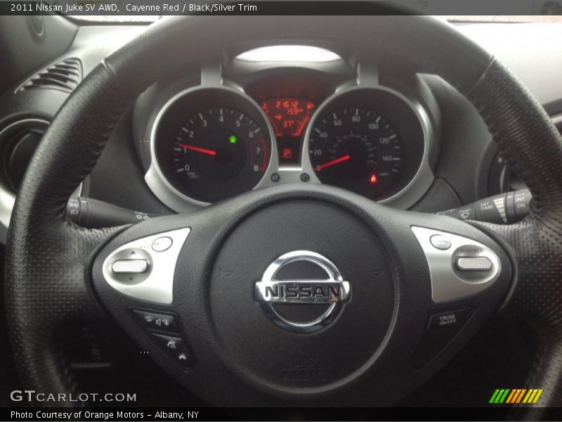 Cayenne Red / Black/Silver Trim 2011 Nissan Juke SV AWD