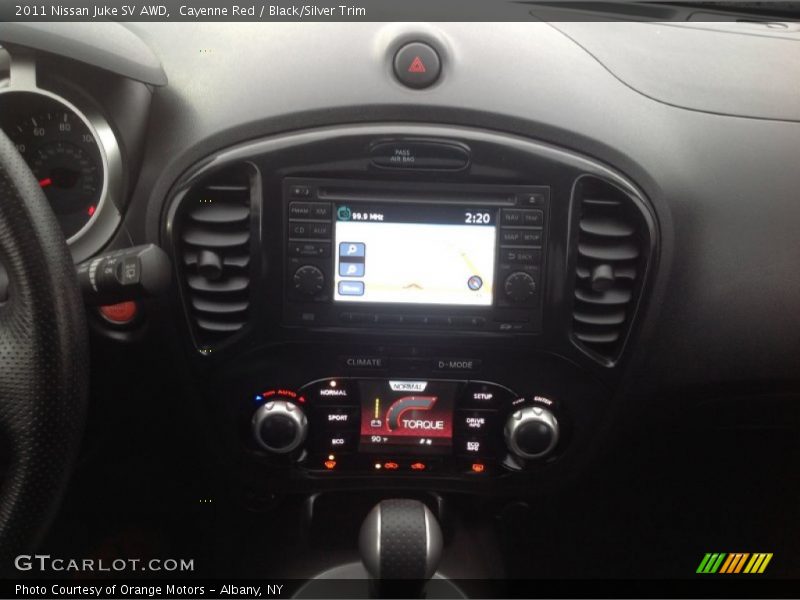 Cayenne Red / Black/Silver Trim 2011 Nissan Juke SV AWD