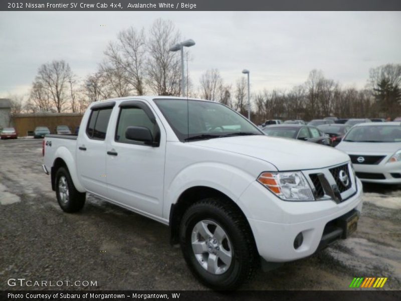 Avalanche White / Beige 2012 Nissan Frontier SV Crew Cab 4x4