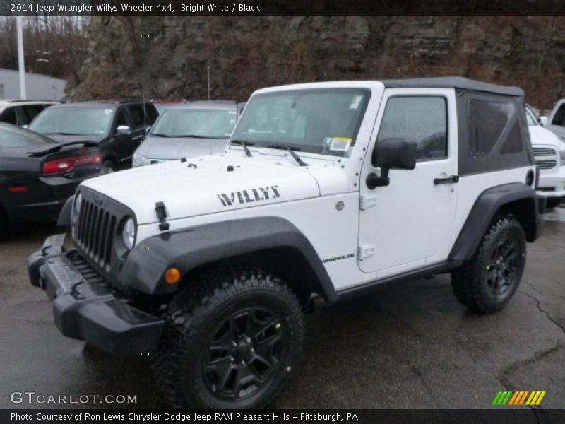 Bright White / Black 2014 Jeep Wrangler Willys Wheeler 4x4
