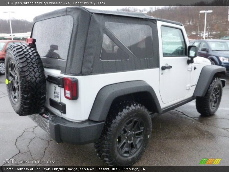 Bright White / Black 2014 Jeep Wrangler Willys Wheeler 4x4