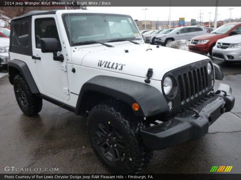 Bright White / Black 2014 Jeep Wrangler Willys Wheeler 4x4