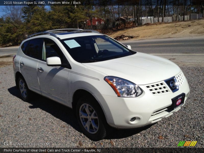 Phantom White / Black 2010 Nissan Rogue SL AWD