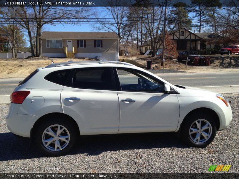 Phantom White / Black 2010 Nissan Rogue SL AWD