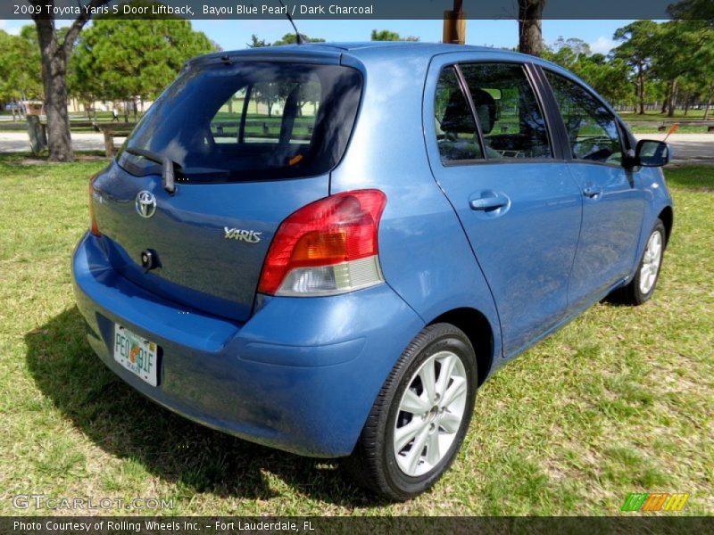 Bayou Blue Pearl / Dark Charcoal 2009 Toyota Yaris 5 Door Liftback