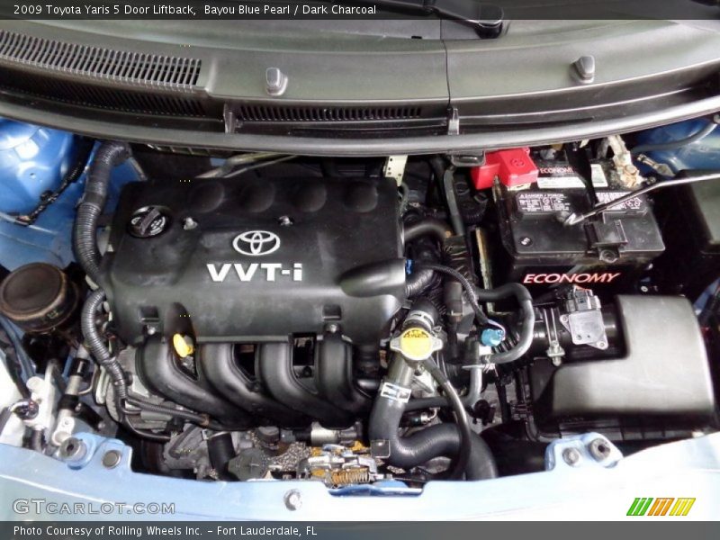 Bayou Blue Pearl / Dark Charcoal 2009 Toyota Yaris 5 Door Liftback