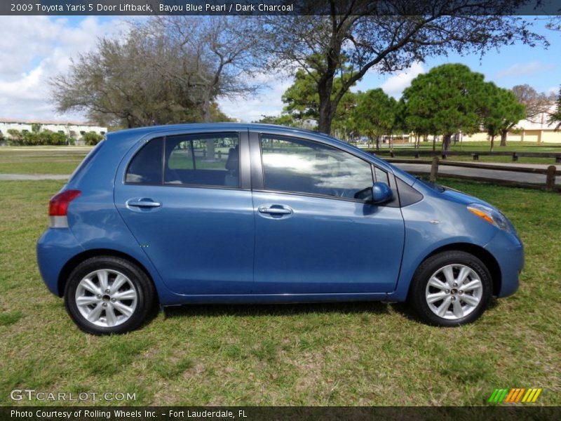 Bayou Blue Pearl / Dark Charcoal 2009 Toyota Yaris 5 Door Liftback