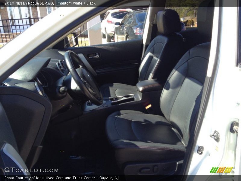 Phantom White / Black 2010 Nissan Rogue SL AWD