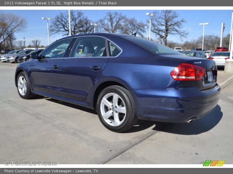 Night Blue Metallic / Titan Black 2013 Volkswagen Passat 2.5L SE