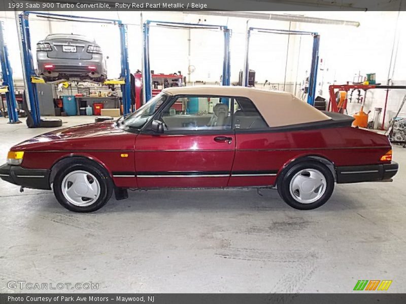  1993 900 Turbo Convertible Ruby Red Pearl Metallic