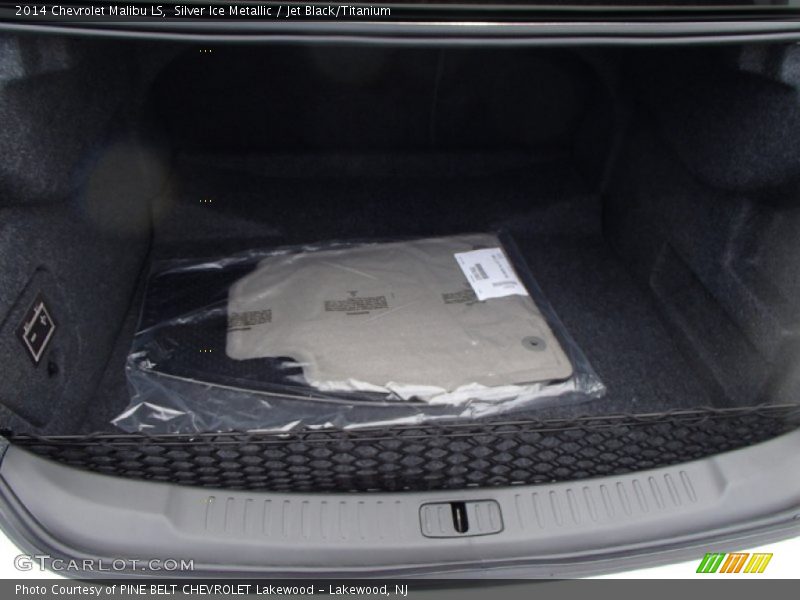 Silver Ice Metallic / Jet Black/Titanium 2014 Chevrolet Malibu LS