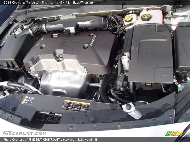 Silver Ice Metallic / Jet Black/Titanium 2014 Chevrolet Malibu LS