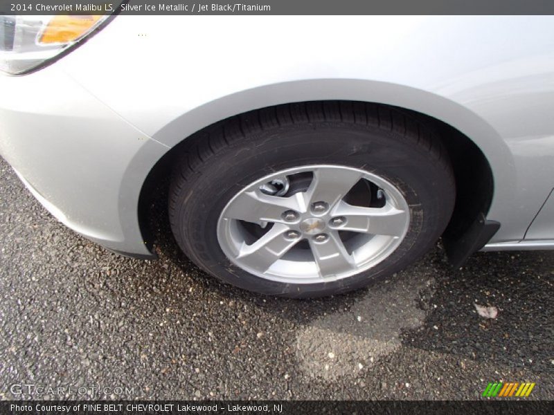 Silver Ice Metallic / Jet Black/Titanium 2014 Chevrolet Malibu LS