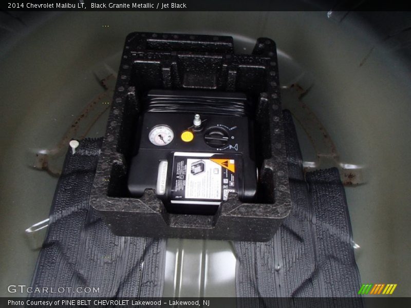 Black Granite Metallic / Jet Black 2014 Chevrolet Malibu LT