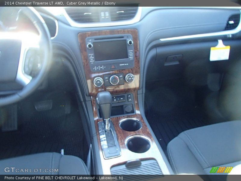 Cyber Grey Metallic / Ebony 2014 Chevrolet Traverse LT AWD