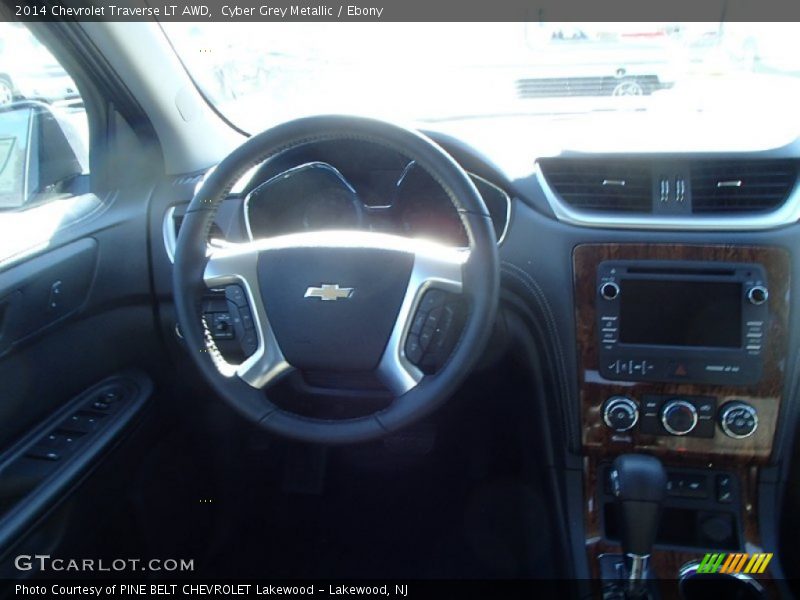 Cyber Grey Metallic / Ebony 2014 Chevrolet Traverse LT AWD