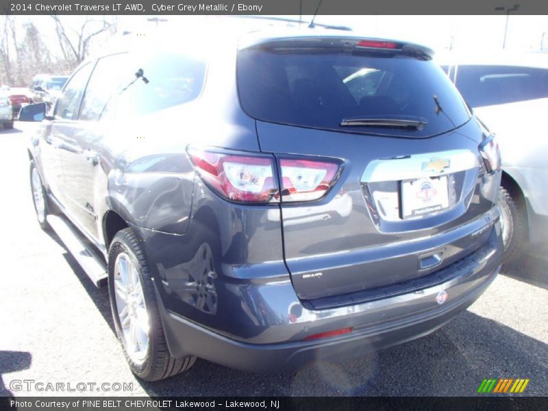 Cyber Grey Metallic / Ebony 2014 Chevrolet Traverse LT AWD