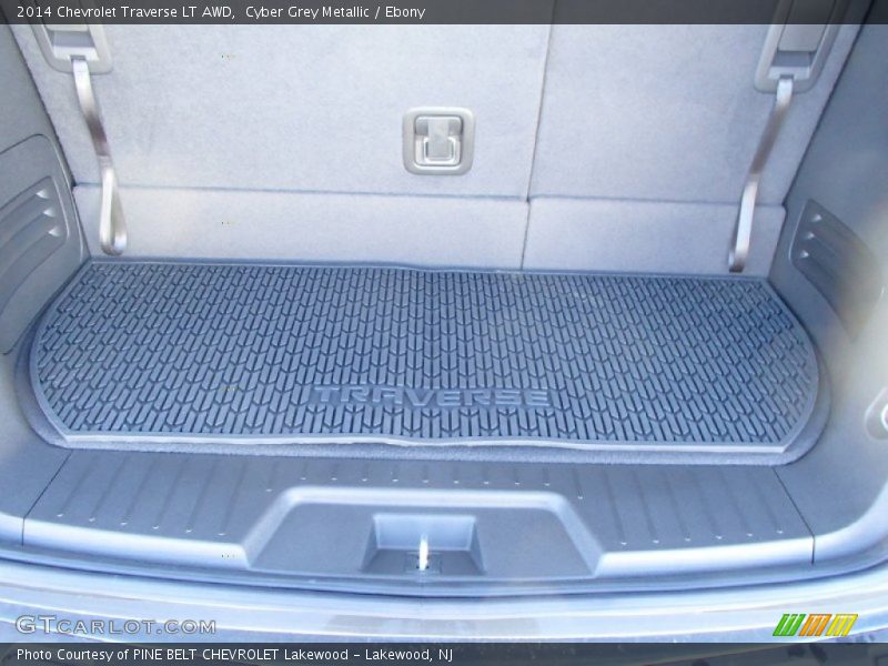 Cyber Grey Metallic / Ebony 2014 Chevrolet Traverse LT AWD