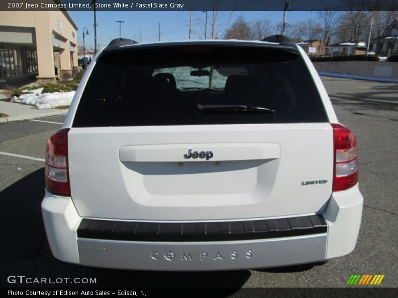 Stone White / Pastel Slate Gray 2007 Jeep Compass Limited