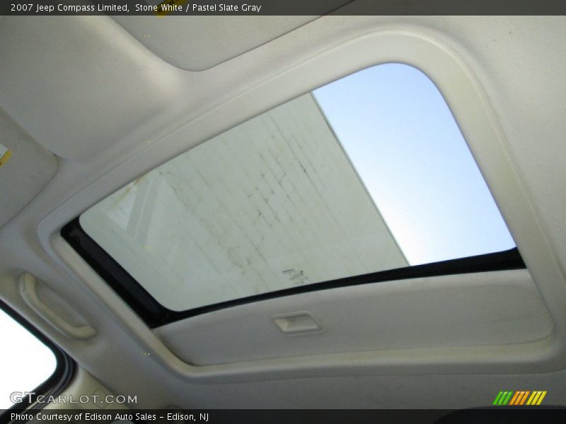 Stone White / Pastel Slate Gray 2007 Jeep Compass Limited