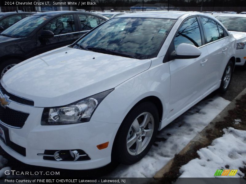 Summit White / Jet Black 2014 Chevrolet Cruze LT