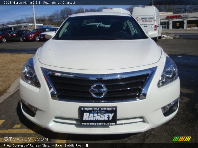 Pearl White / Charcoal 2013 Nissan Altima 2.5 S