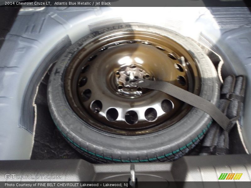 Atlantis Blue Metallic / Jet Black 2014 Chevrolet Cruze LT