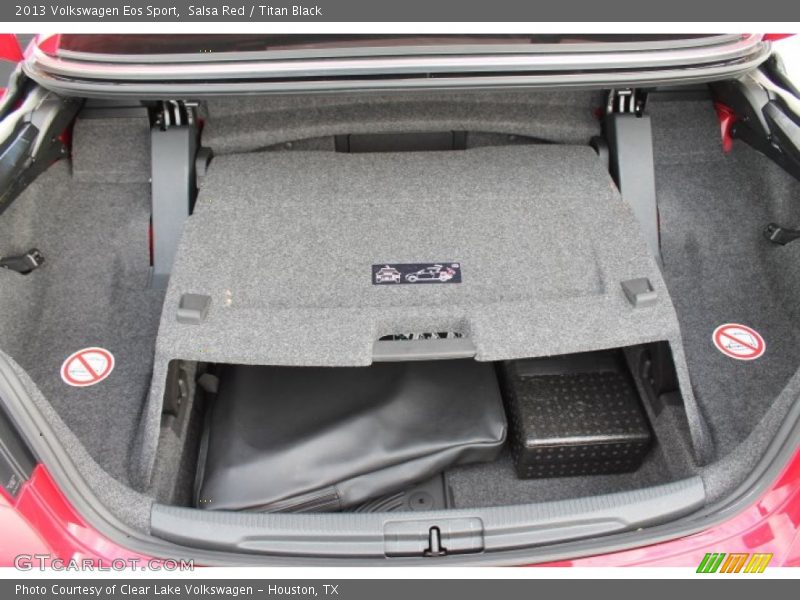 Salsa Red / Titan Black 2013 Volkswagen Eos Sport